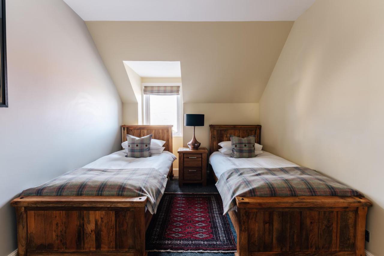 Luxury Inverness Central Apartment Private Parking Dış mekan fotoğraf